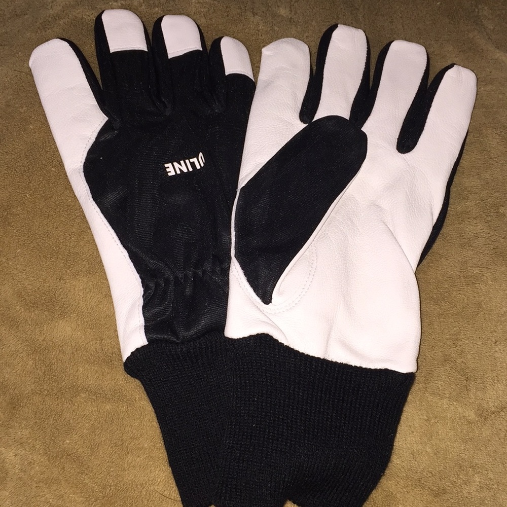 Cozy ☃️ 🆕 Leather Palm Gloves L